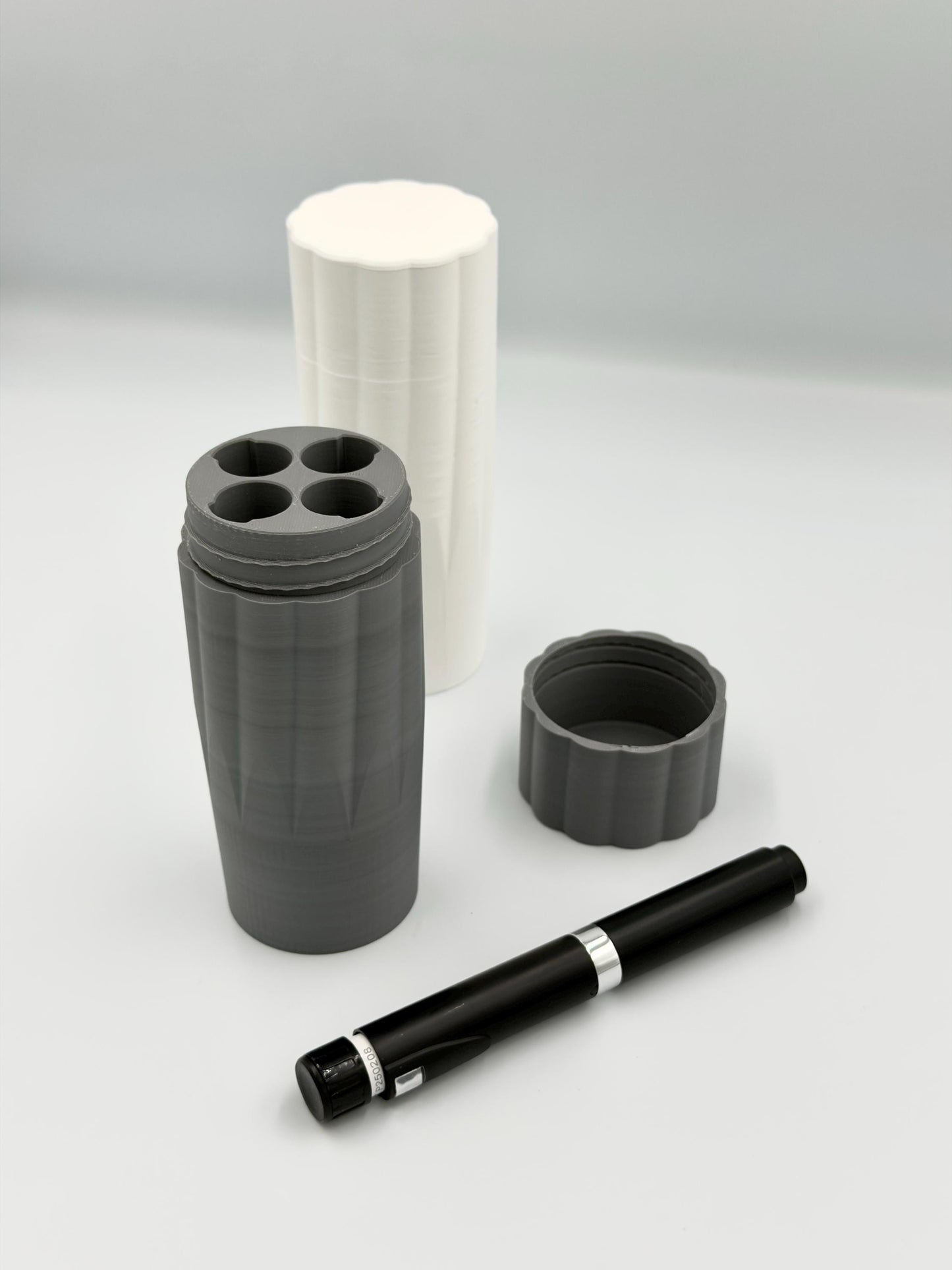 Slim 4-Pen Storage Case for V2 Research & Similar Injector Pens