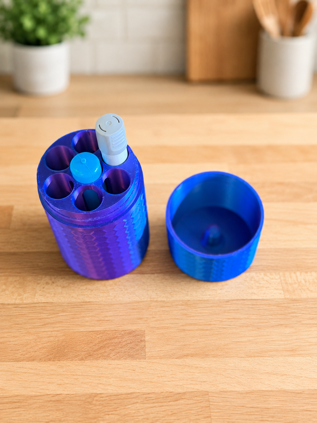 MC6 for Wegovy - The Original Massive Customs 6-Pen Fridge Jar with Cold Pack Slot for Wegovy® Injection Pens